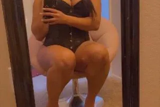 BIRTHDAY GIRL IN TOWN ❤🥹 - Image 5